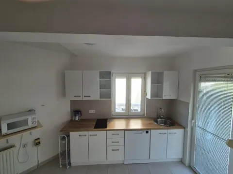 Prodaja, kuća, 403m², Petrovac, Budva - image 8