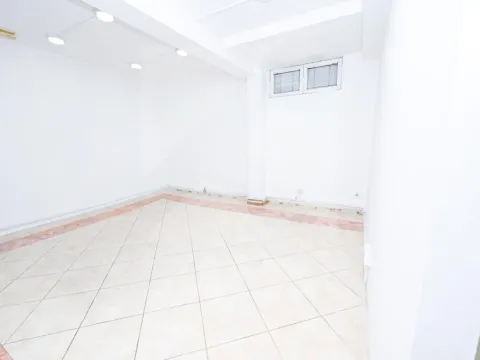 Sale, office space, 143m², Centar, Podgorica - image 13