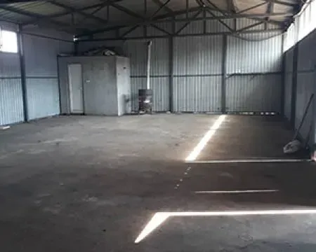 Izdavanje, poslovni prostor, 200m², Batajnica, Beograd