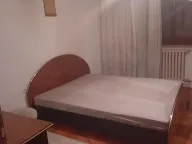 Izdavanje, trosoban stan, 74m², Bulevar, Niš - image 8