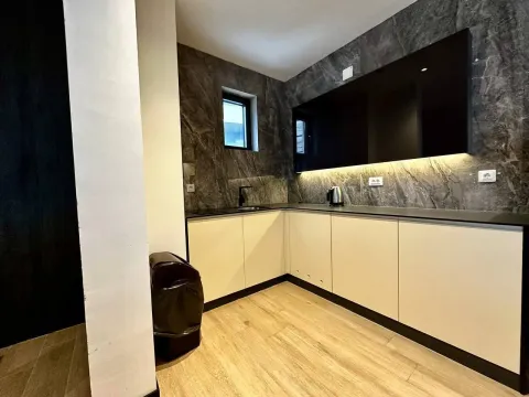 Sale, two bedroom apartment, 87m², Rafailovići, Budva - image 5