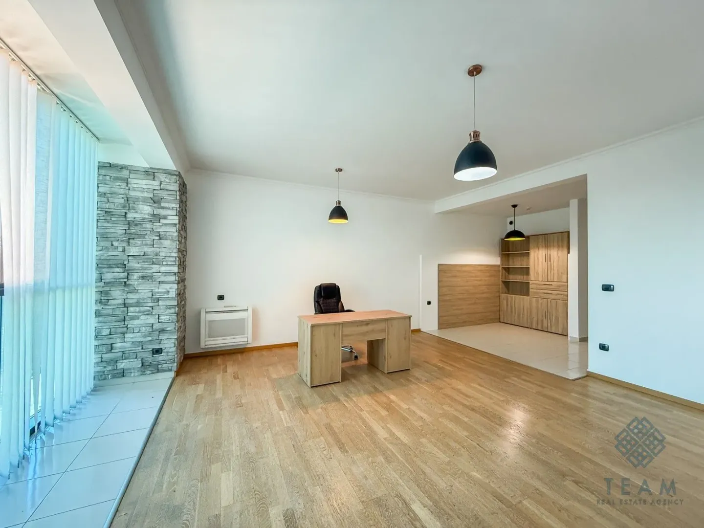 Rent, office space, 255m², Centar, Podgorica