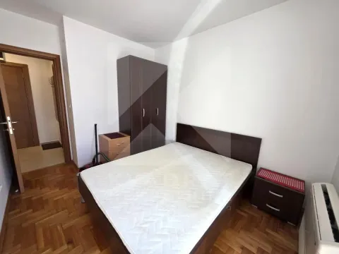 Rent, one bedroom apartment, 40m², Pobrežje, Podgorica - image 5