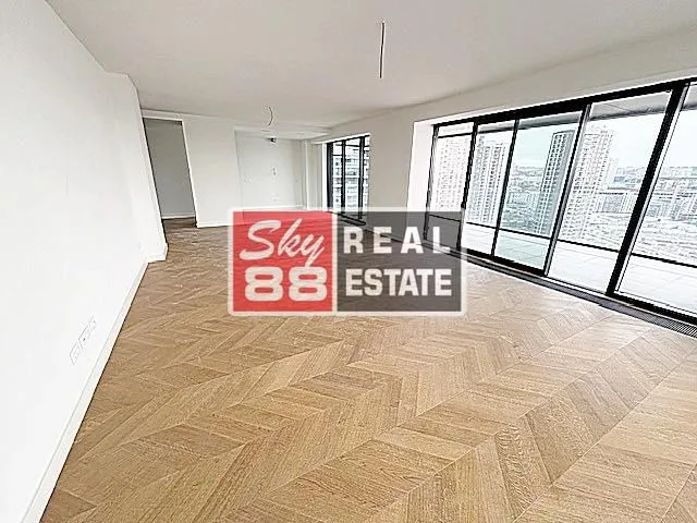 Prodaja, četvorosoban stan, 228m², Savski Venac, Beograd
