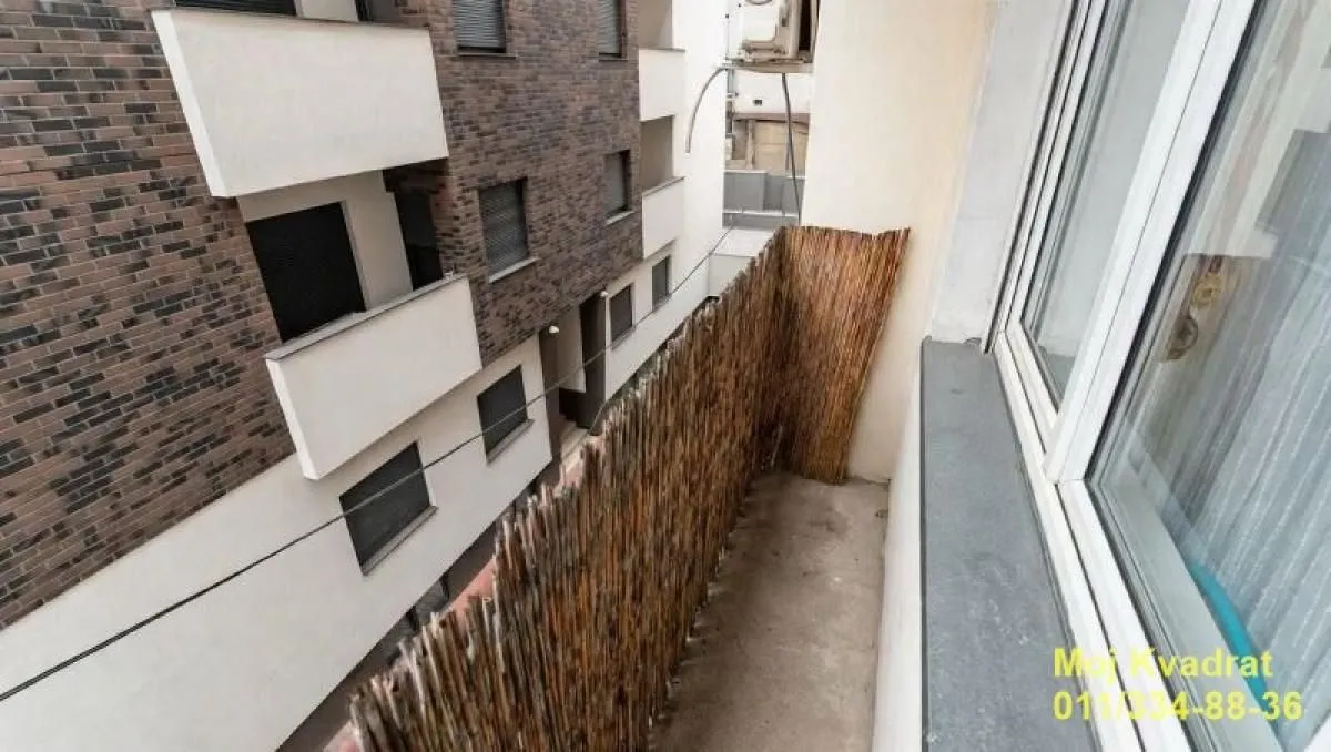 Prodaja, trosoban stan, 69m², Vračar Hram, Vračar Sve Podlokacije