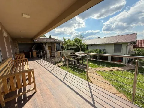 Prodaja, kuća, 443m², Sremska Kamenica, Petrovaradin - image 38