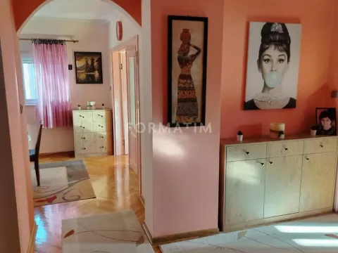 Prodaja, četvorosoban stan, 119m², Vidikovački venac, Rakovica - image 2