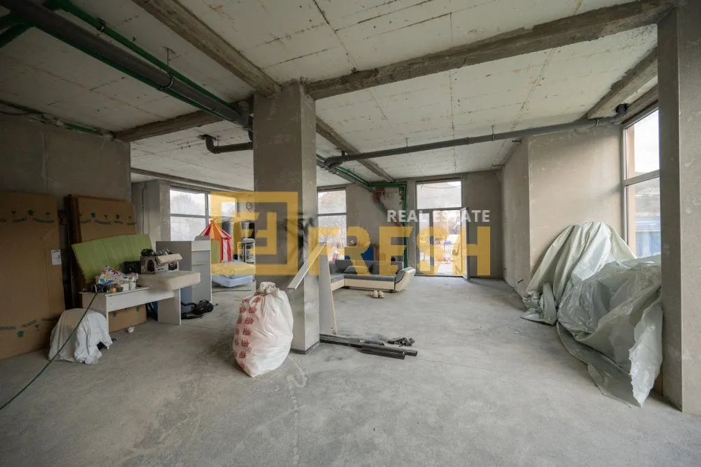 Sale, office space, 260m², Cetinje, Crna Gora