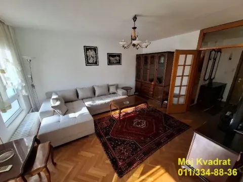Stan in Čukarica