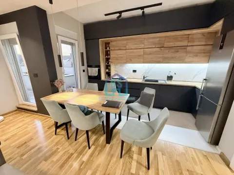 Sale, four bedroom apartment, 106m², Petrovaradin, Novi Sad - image 7