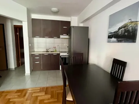 Rent, one bedroom apartment, 60m², Kruševac, Podgorica - image 4