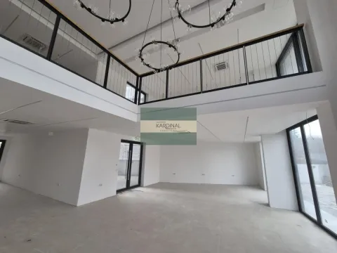 Rent, office space, 257m², Centar, Paraćin - image 8