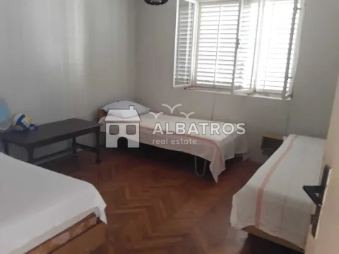 Prodaja, dvosoban stan, 67m², Šušanj, Bar - image 10