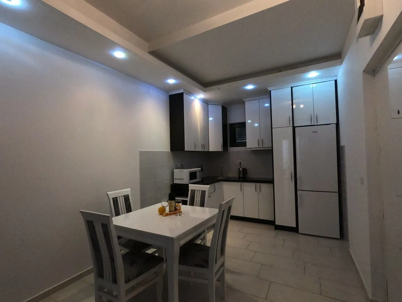 Sale, apartment, 68m², Pržno, Budva