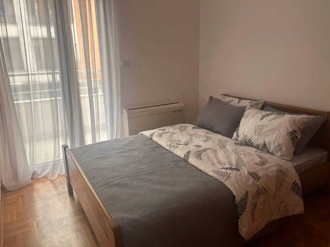 Rent, one bedroom apartment, 40m², Pobrežje, Podgorica
