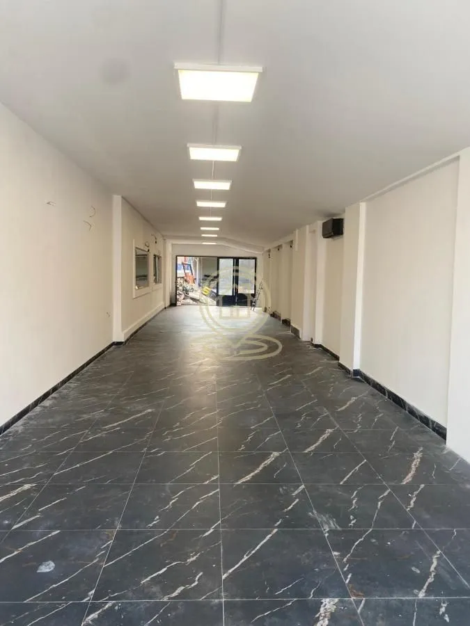 Rent, office space, 240m², Medijana, Niš