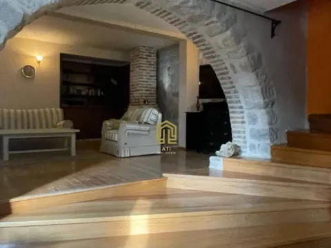 Prodaja, kuća, 180m², Orahovac, Kotor - image 6
