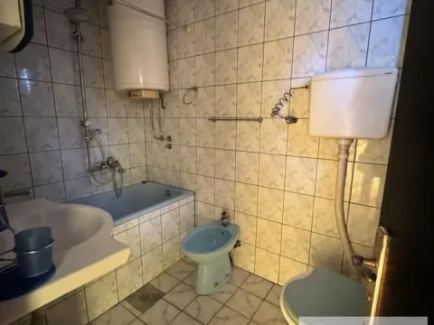 Sale, house, 203m², Novi Banovci, Stara Pazova - image 15