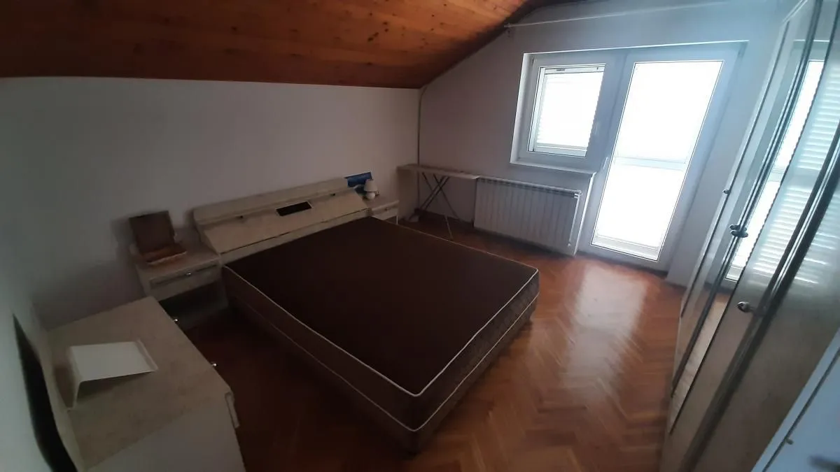 Prodaja, kuća, 200m², Adice, Novi Sad Sve Podlokacije