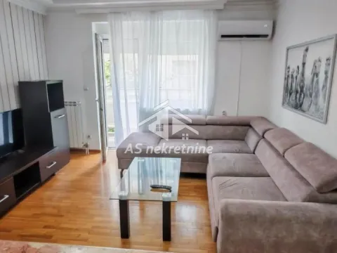 Rent, two bedroom apartment, 51m², Stari Grad, Beograd - image 2