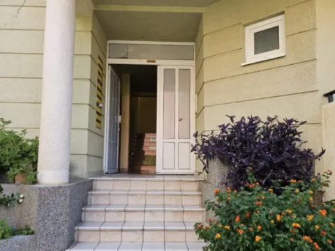 Prodaja, jednosoban stan, 39m², Rafailovići, Budva - image 11