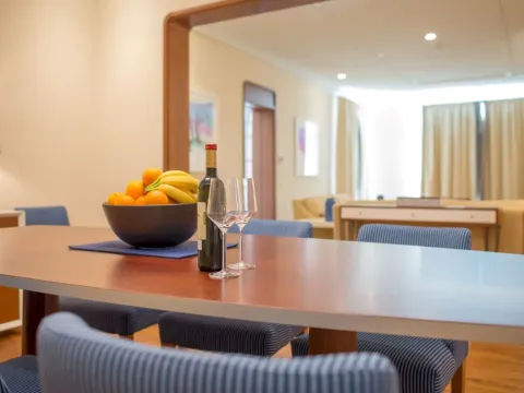 Prodaja, trosoban stan, 190m², Tivat, Crna Gora - image 4