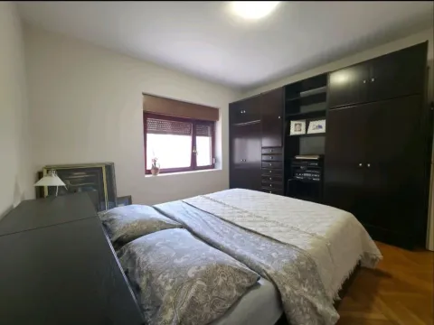 Izdavanje, trosoban stan, 145m², Preko Morače, Podgorica - image 3
