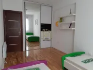 Izdavanje, dvosoban stan, 90m², Preko Morače, Podgorica - image 9