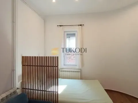 Rent, studio apartment, 25m², Skadarlija, Beograd - image 4