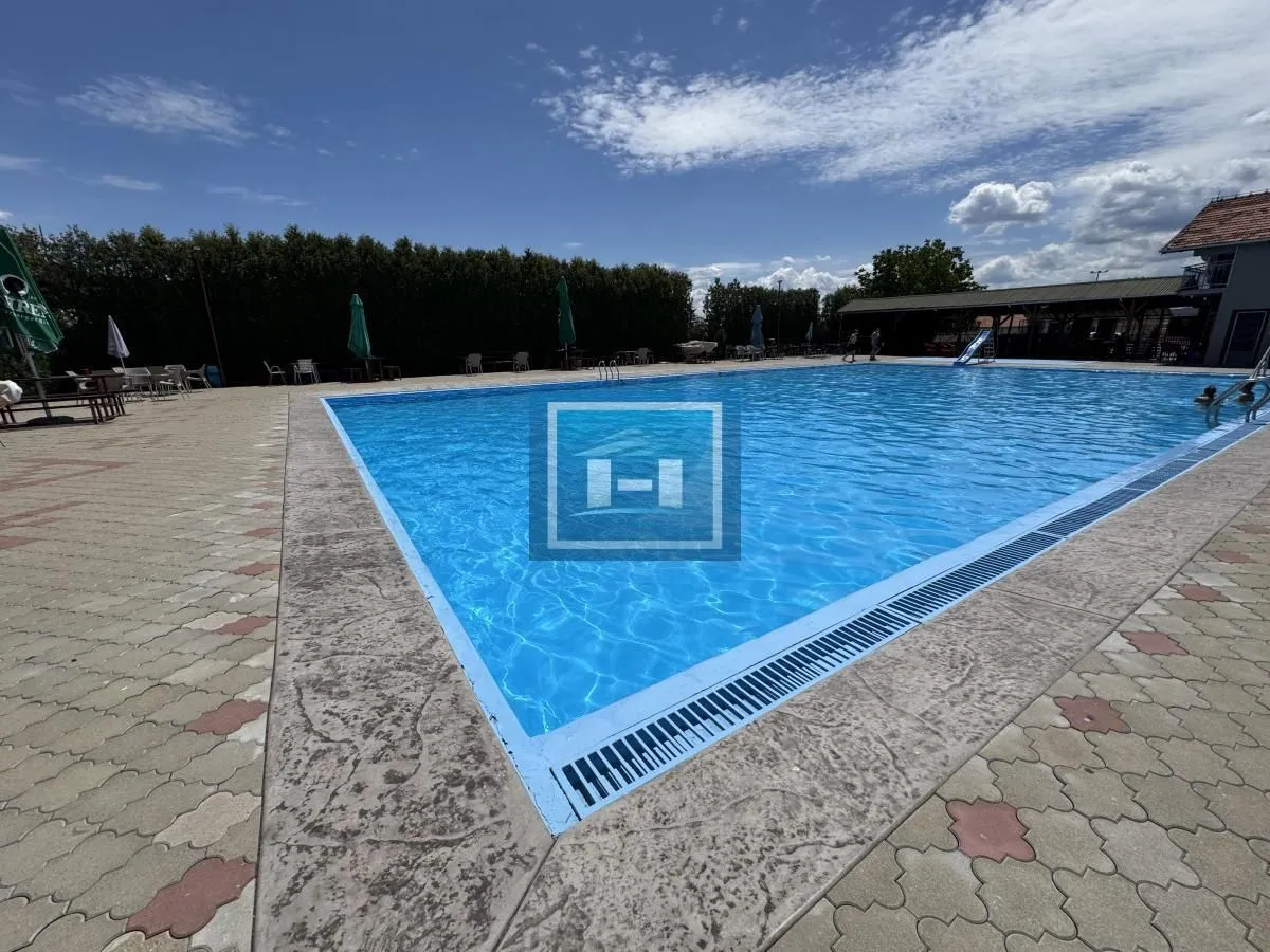 Sale, office space, 69m², Ražanj, Srbija
