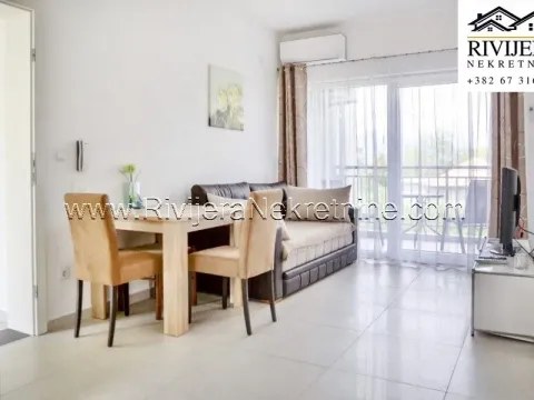 Prodaja, jednosoban stan, 40m², Tivat, Crna Gora
