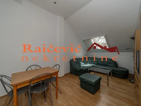 Izdavanje, kuća, 280m², Arnajevo, Barajevo - image 18