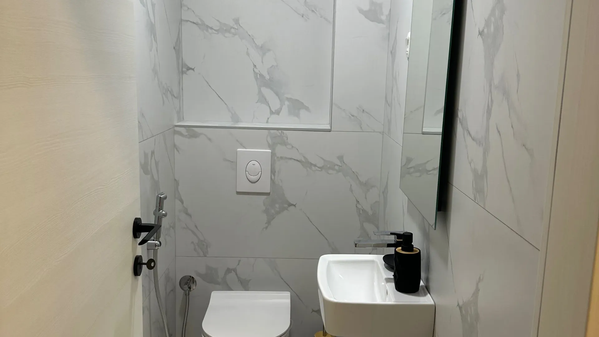 Rent, two bedroom apartment, 64m², Stari Aerodrom, Podgorica