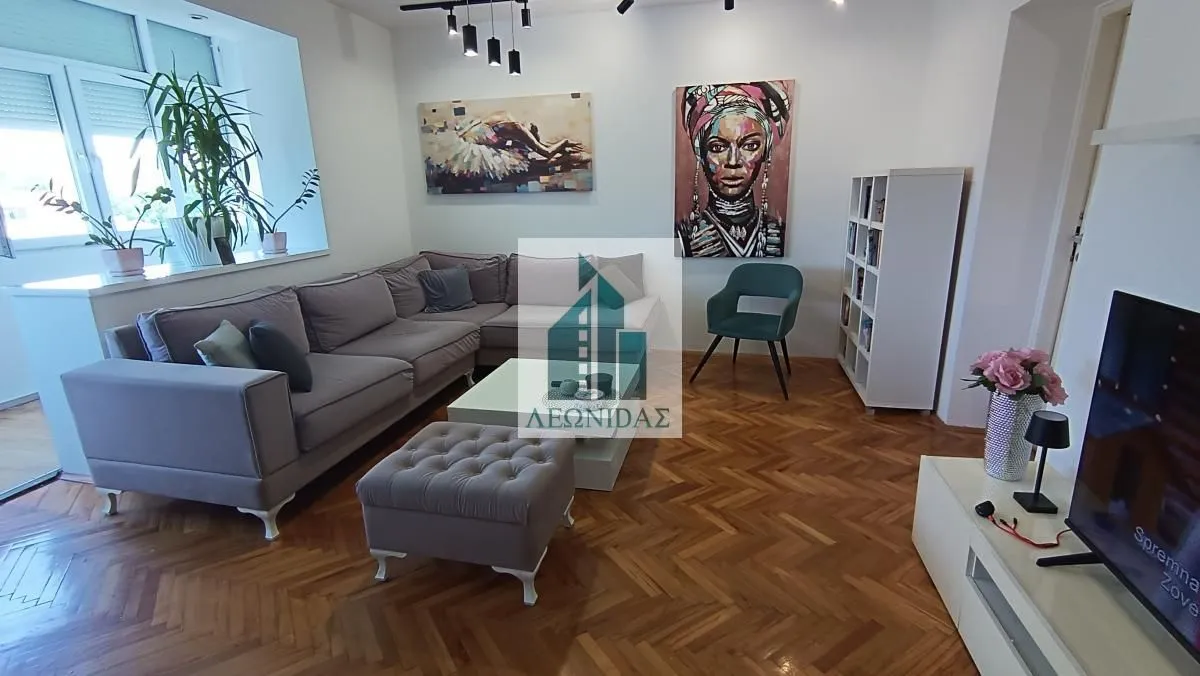 Prodaja, trosoban stan, 73m², Medijana, Niš