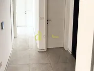 Prodaja, dvosoban stan, 67m², Stari Aerodrom, Podgorica - image 5