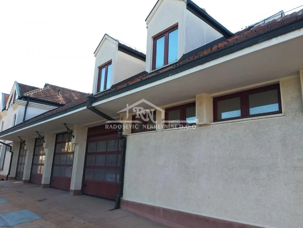 Rent, office space, 475m², Batajnica, Beograd