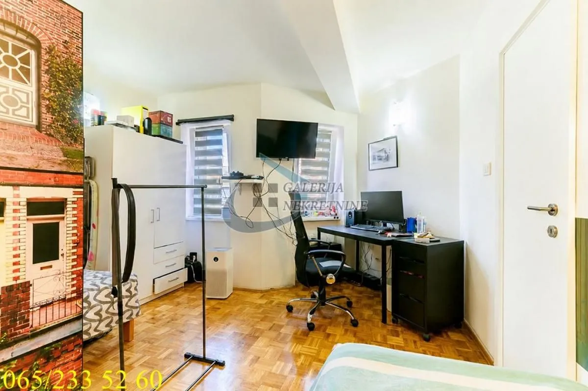 Prodaja, dvosoban stan, 44m², Stari Grad, Beograd