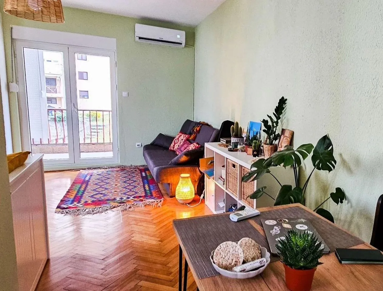 Rent, studio apartment, 40m², Dobrota, Kotor