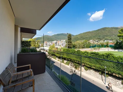 Sale, two bedroom apartment, 175m², Porto Montenegro, Tivat - image 14