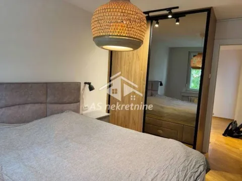 Rent, three bedroom apartment, 75m², Vračar Hram, Vračar Sve Podlokacije - image 11