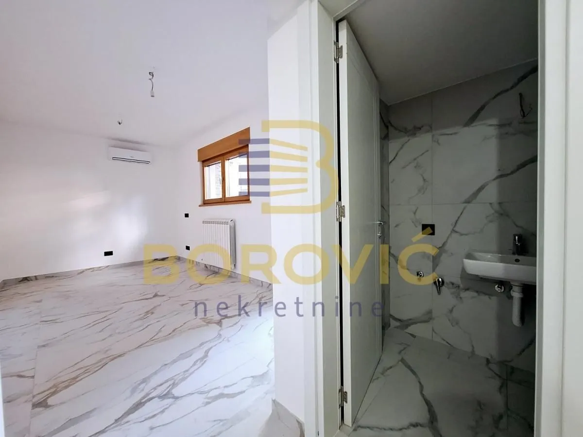 Sale, studio apartment, 29m², Kluz, Zvezdara Sve Podlokacije