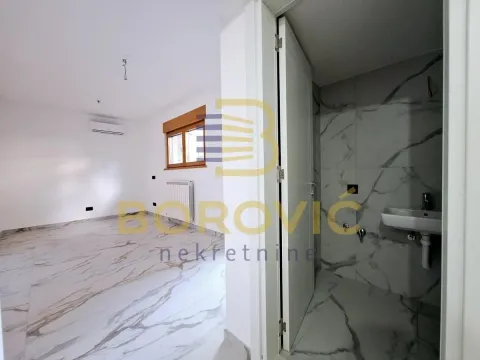 Prodaja, garsonjera, 29m², Kluz, Zvezdara Sve Podlokacije - image 2