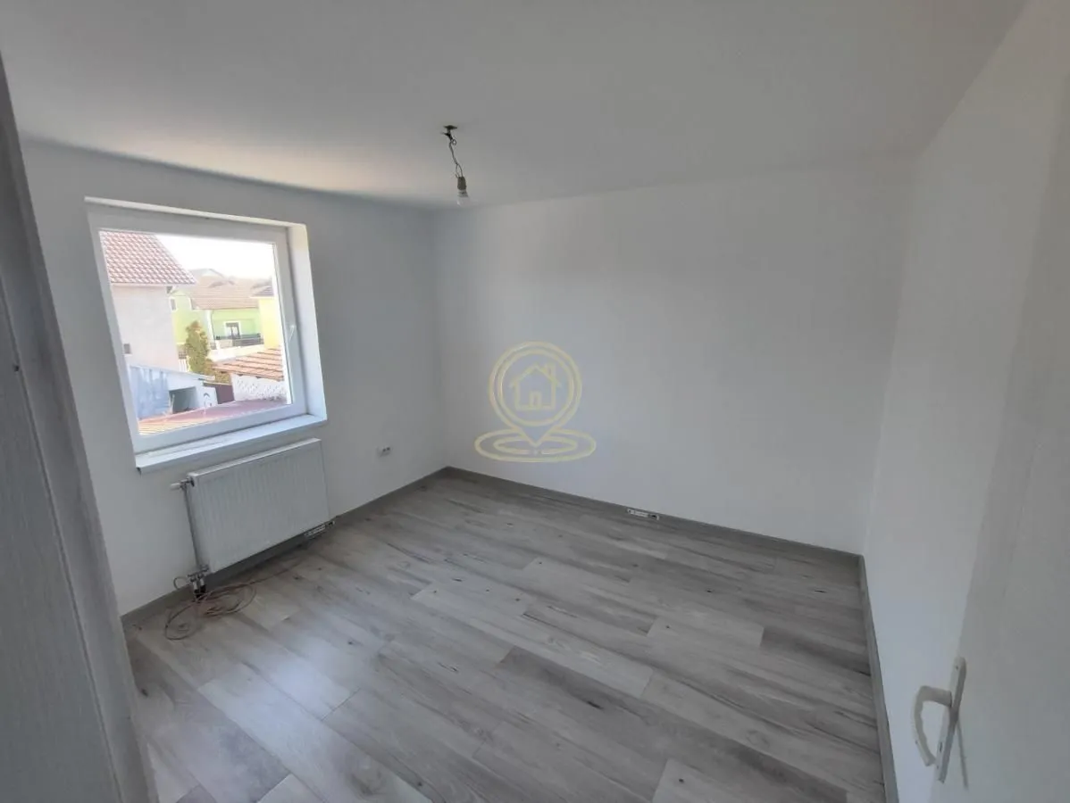 Prodaja, kuća, 374m², Veternik, Novi Sad Sve Podlokacije
