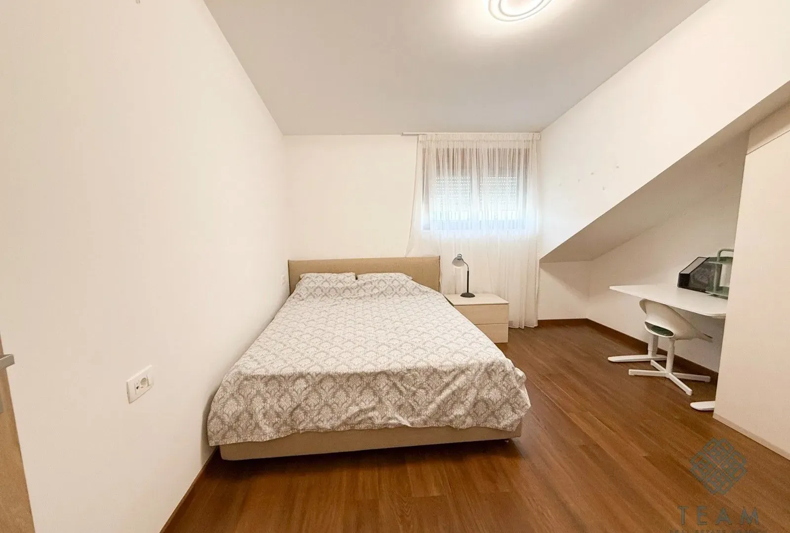 Rent, four bedroom apartment, 125m², Master Kvart, Podgorica