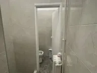 Izdavanje, poslovni prostor, 136m², Banovo Brdo, Beograd - image 17