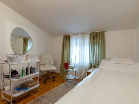 Sale, two bedroom apartment, 75m², Podgorica, Crna Gora - image 9