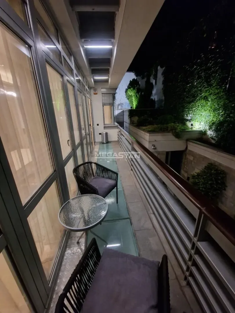 Rent, four bedroom apartment, 148m², Savski Venac, Beograd