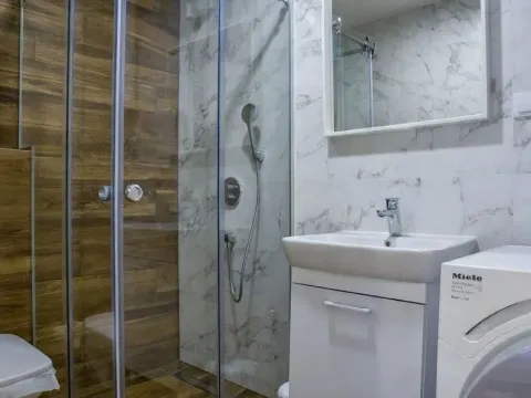 Rent, two bedroom apartment, 31m², Pasino Brdo, Voždovac Sve Podlokacije - image 5