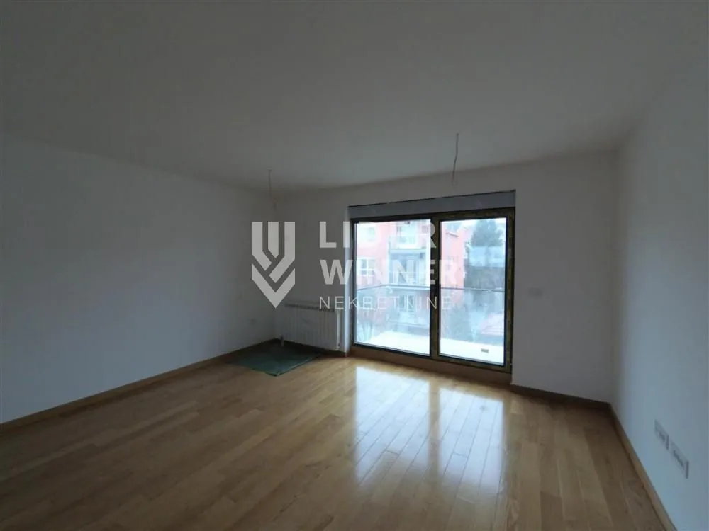 Sale, apartment, 143m², Autokomanda, Voždovac Sve Podlokacije