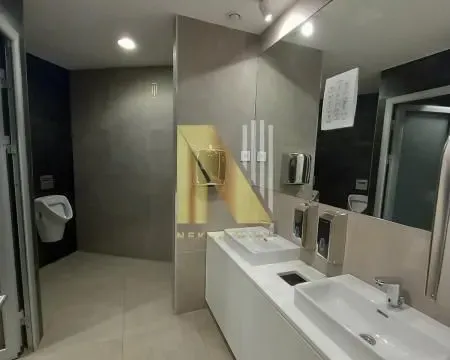 Izdavanje, poslovni prostor, 259m², Bulevar Evrope, Novi Sad Sve Podlokacije - image 7